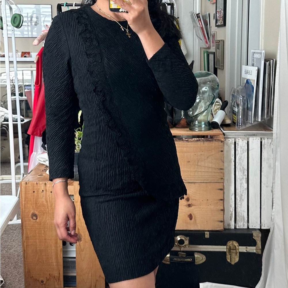 VINTAGE Classic Black Cocktail Dress Mini Sheath Dress-8 petite, fits like a 6 - Picture 9 of 15